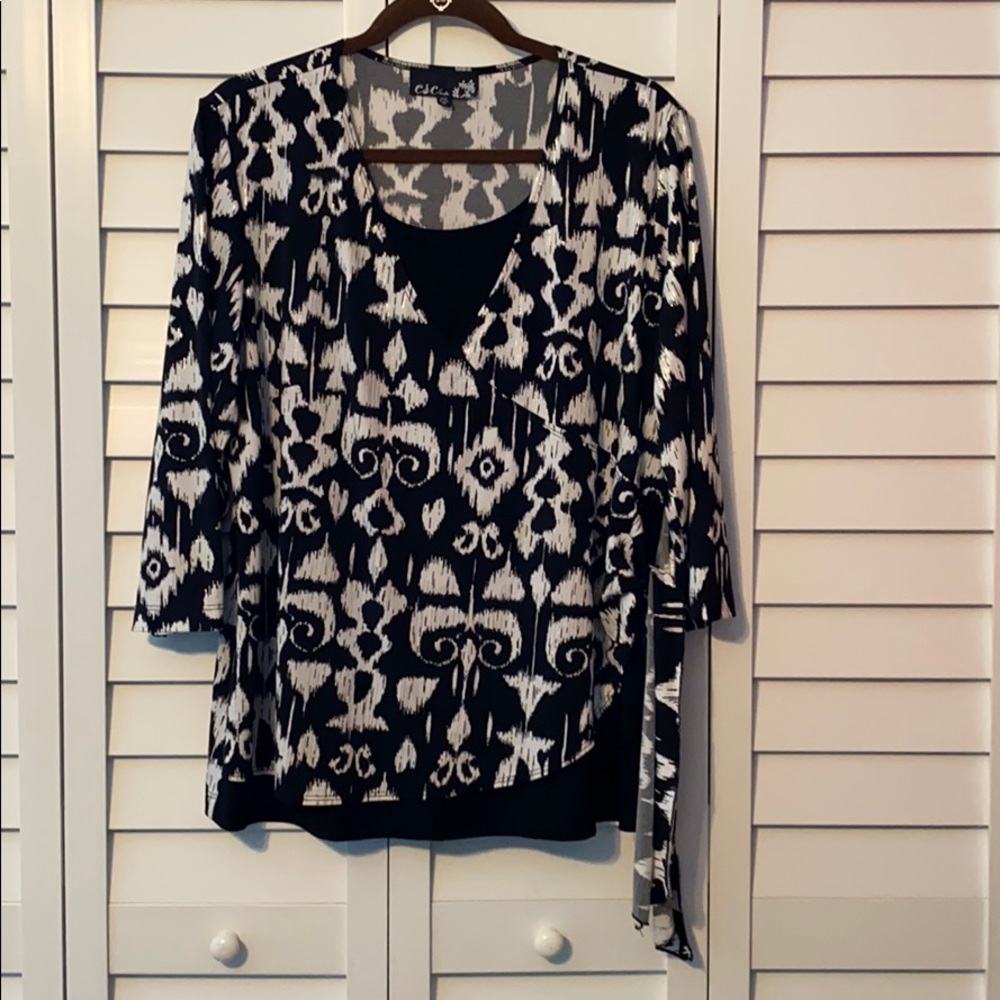 CSC 3/4 SLEEVE BLACK N WHITE WITH SILVER TOP.